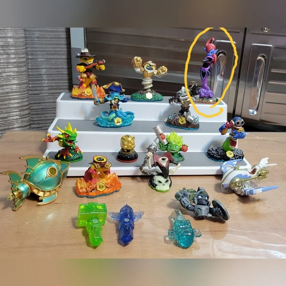17 Pieces Skylanders Bundle Giants, Trap Team, SuperChargers, SWAP FORCE LOOSE - Picture 7 of 16